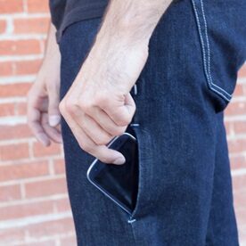I/O Denim – jeansy dla smartfonowca