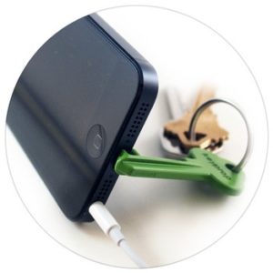 Keyprop – podparcie dla smartfona w kształcie kluczy