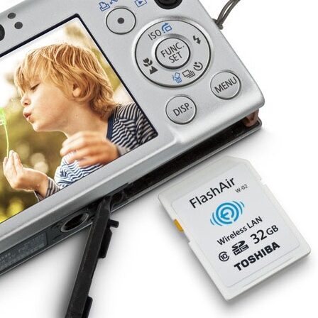 Toshiba FlashAir II – ulepszona karta SD z modułem Wi-Fi