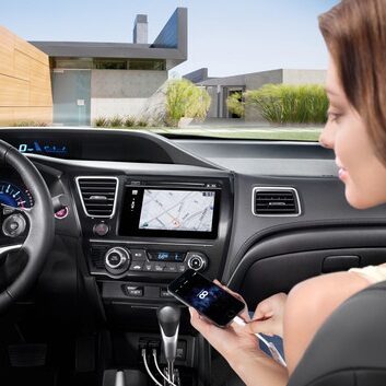 HondaLink – Siri i mapy HERE w systemie kokpitu nowej Civic