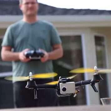 Pocket Drone – w końcu latający quadrocopter w rozsądnej cenie