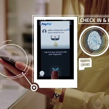 PayPal wykorzysta czytnik z Galaxy S5 oraz zegarek Gear 2