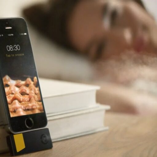 Zapach beconu zamiast budzika – przez aplikację mobilną
