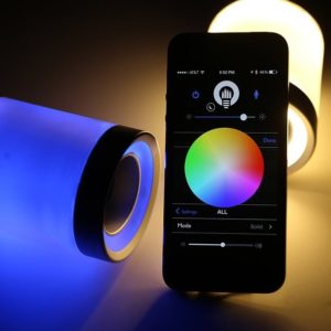 Lightfreq – wielokolorowy LED z głośniczkiem i mikrofonem