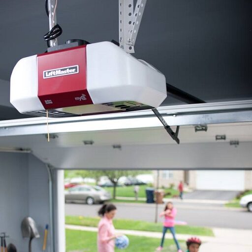 LiftMaster – brama garażowa z apką + termostat Nest