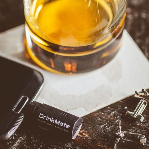 DrinkMate – mobilny alkomacik do smartfona z Androidem