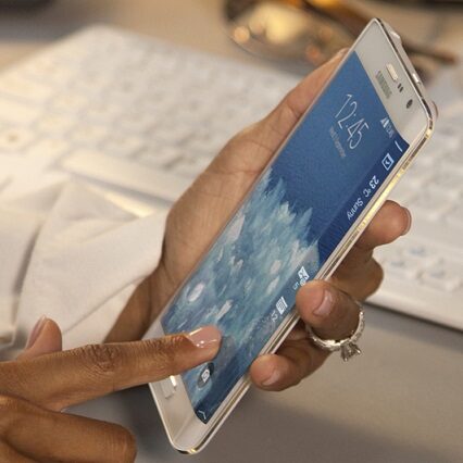 Samsung Galaxy Note Edge – ze ściętym ekranem