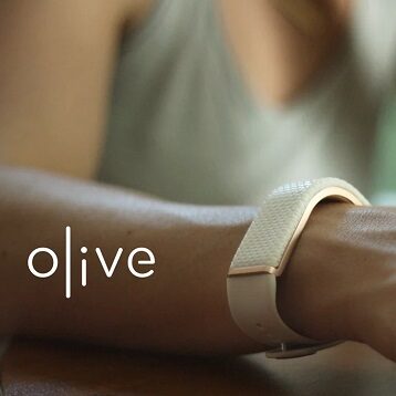 Olive – okiełznaj emocje i stres z bransoletką i aplikacją