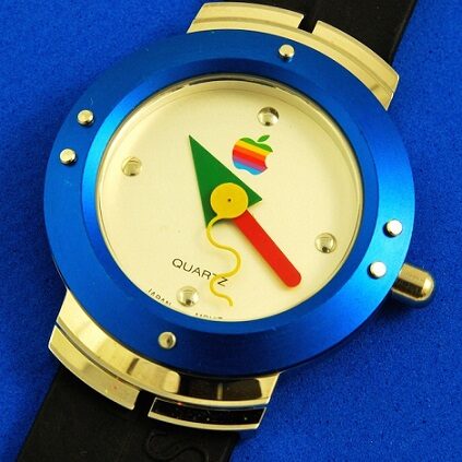 Blog: Apple Watch 20 lat temu – pierwszy zegarek z Cupertino