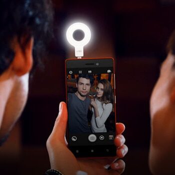 Lenovo Vibe Xtension Selfie Flash – tego potrzebuje świat?