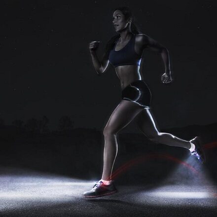 Night Runner – diody LED na buty. Po co biegać po ciemku?