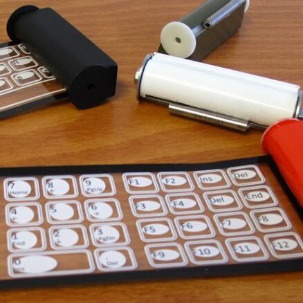 Qii – rolowana, mobilna klawiaturka dla smartfonów i tabletów