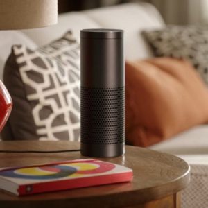 Amazon Echo poszerza asystentkę o WeMo i Philips Hue