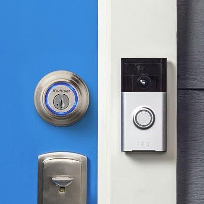 Ring Video Doorbell we współpracy z smart zamkiem Kevo