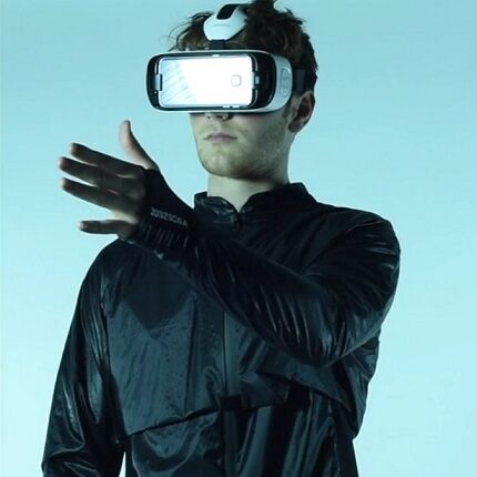 OBE VR Jacket – kurtka kontrolerem dla VR