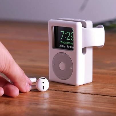 Elago W6 – stacja do Apple Watcha w stylu iPoda