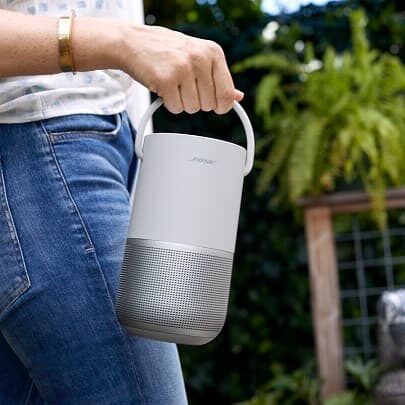 Bose Portable Home Speaker – asystent w teren