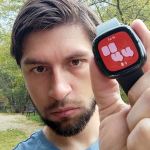 Michał Sitnik Fitbit Sense 2
