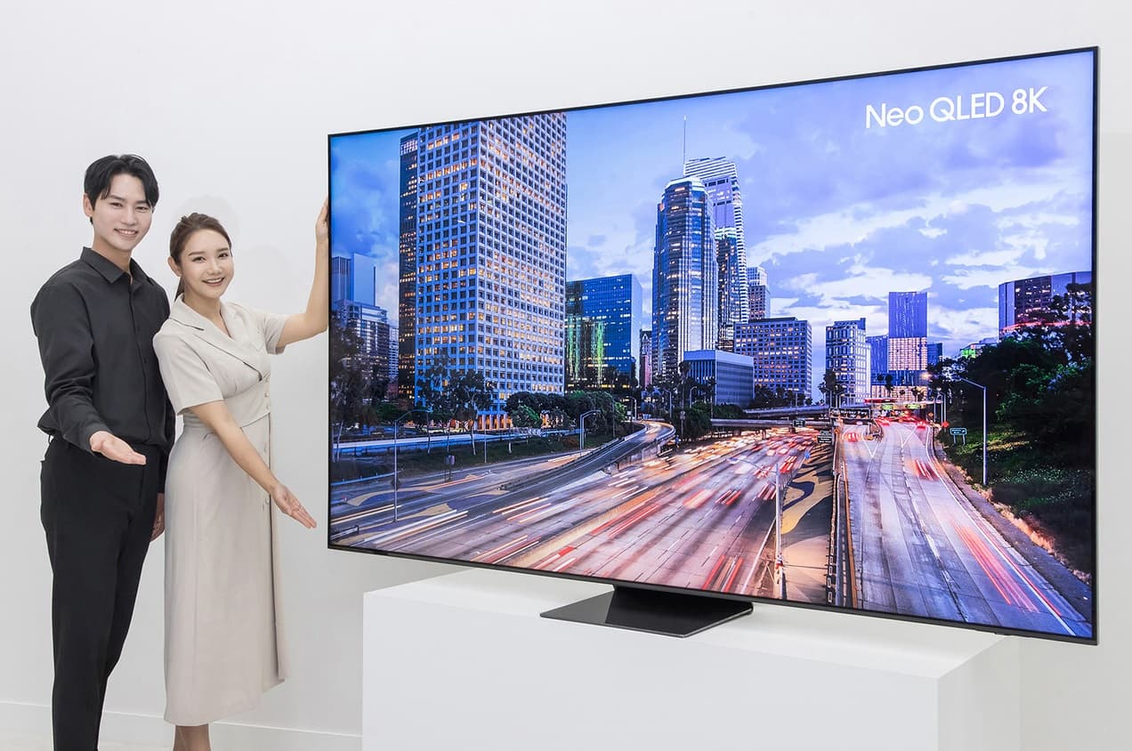 Samsung 8K QN900C Neo QLED TV